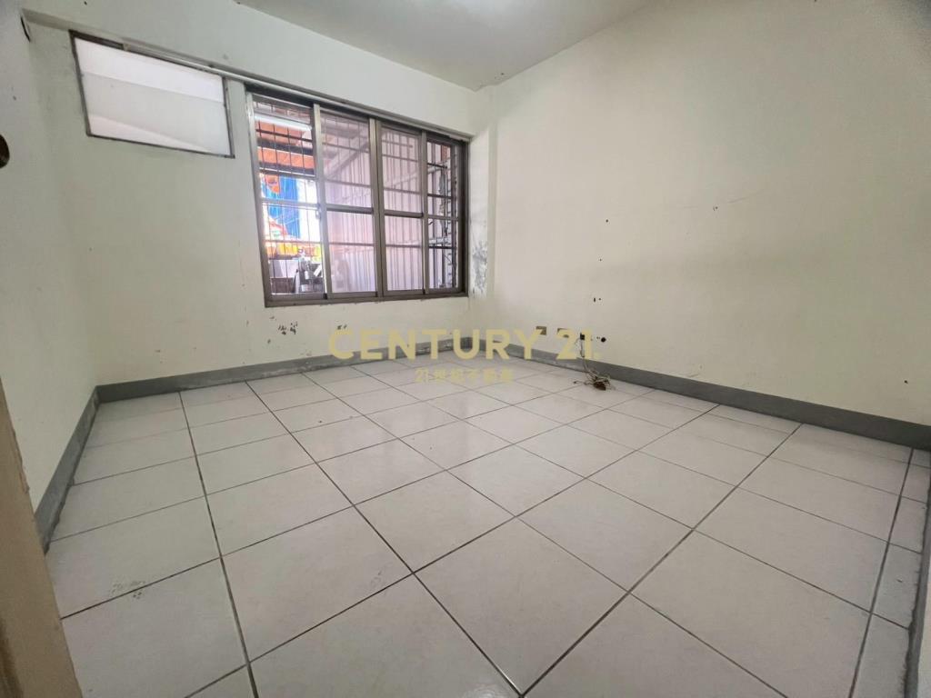 LB104宜市杜拜旁大面寬透天