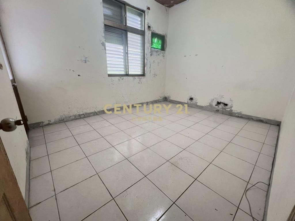 LB104宜市杜拜旁大面寬透天