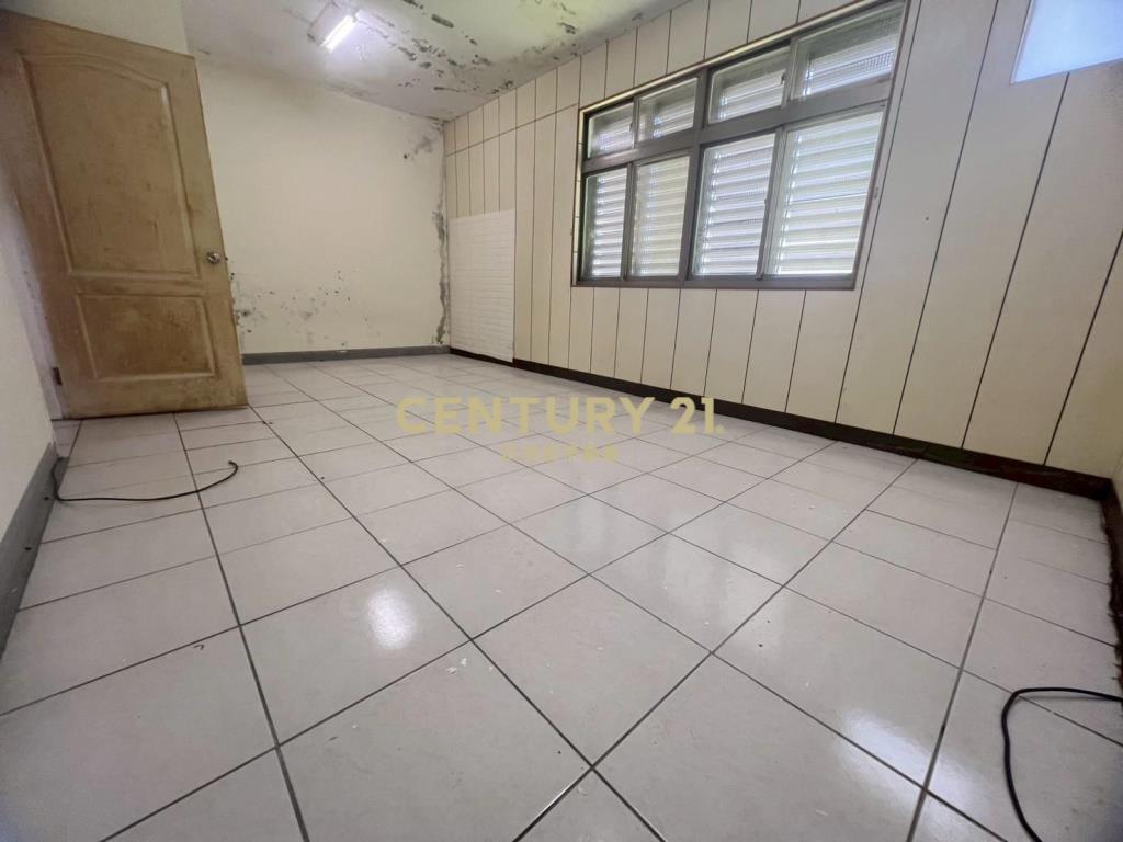 LB104宜市杜拜旁大面寬透天