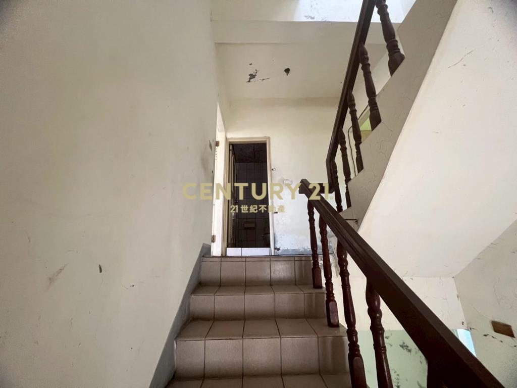 LB104宜市杜拜旁大面寬透天