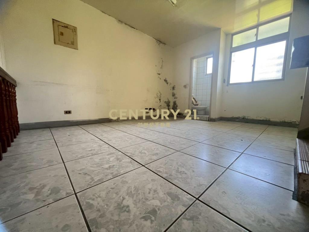 LB104宜市杜拜旁大面寬透天