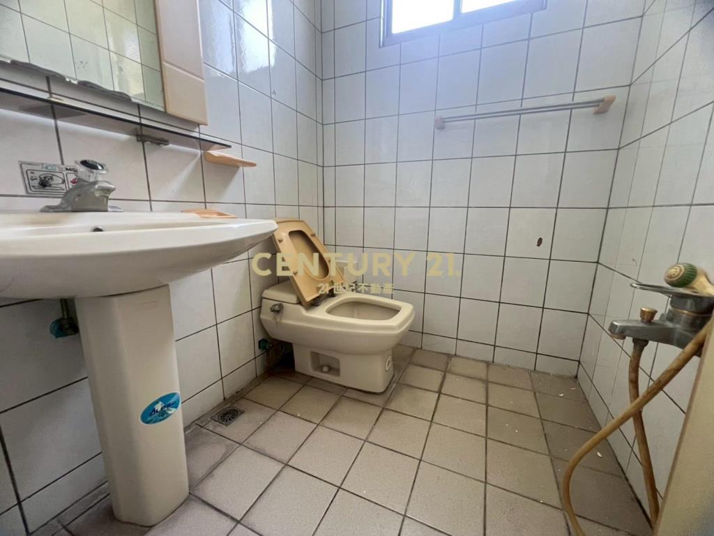 LB104宜市杜拜旁大面寬透天