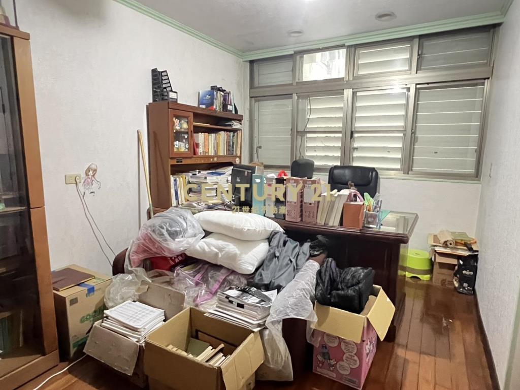 LB106宜市超陽光免整理透天