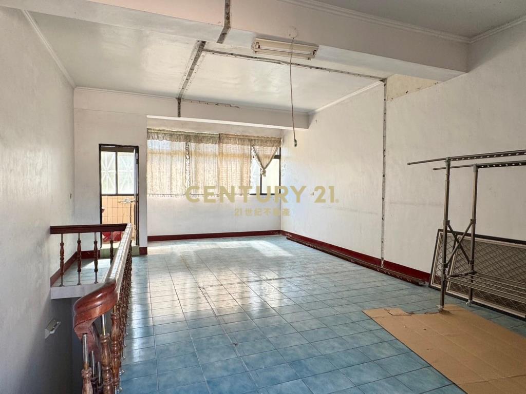 LG023金六結省道旁店住