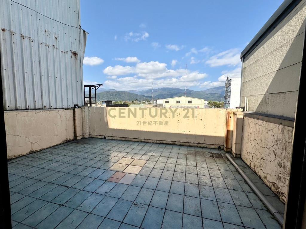 LG023金六結省道旁店住