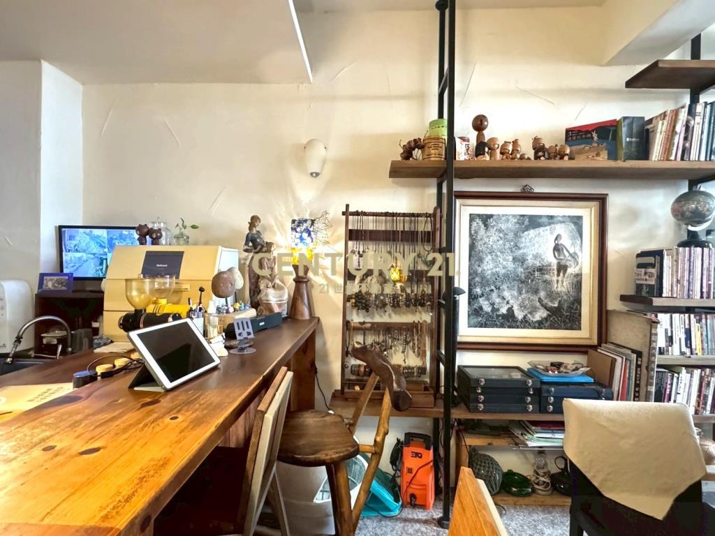 LB115神農商圈巷口日光小宅