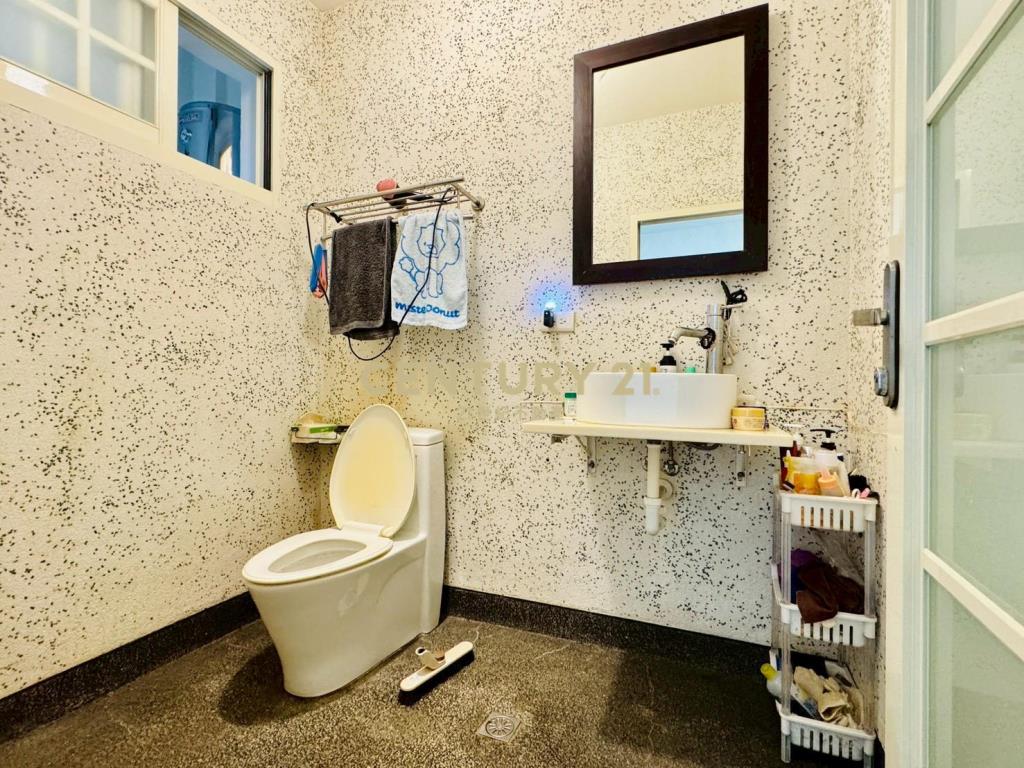 LB115神農商圈巷口日光小宅