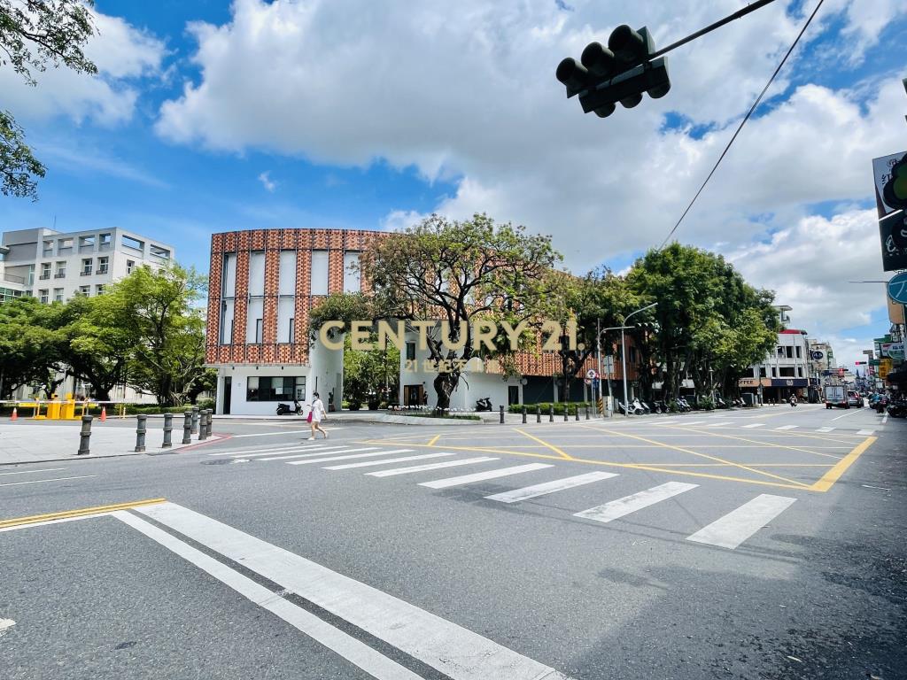 LB115神農商圈巷口日光小宅