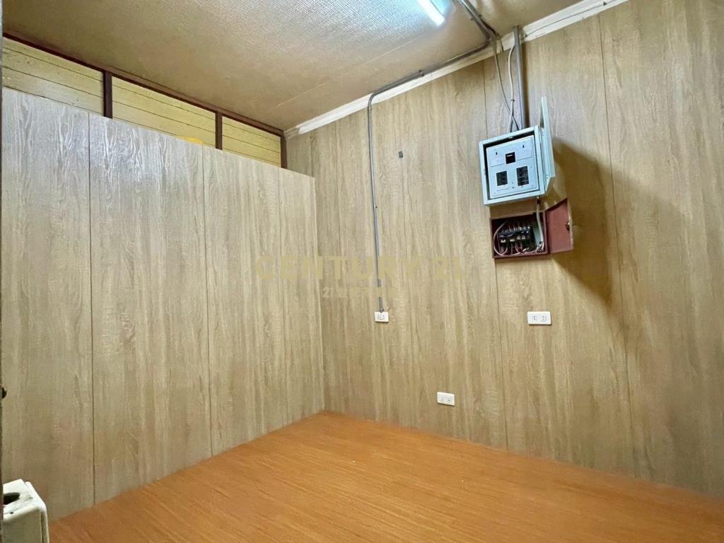 LC149南館市場黃金店面(買地送屋)