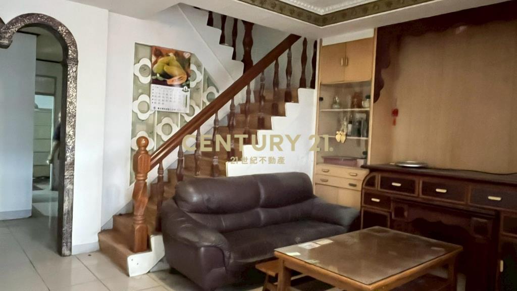 DB415礁溪龍潭湖旁悠靜透天