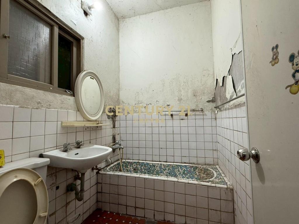 LB121宜市明星學區文化中心透天