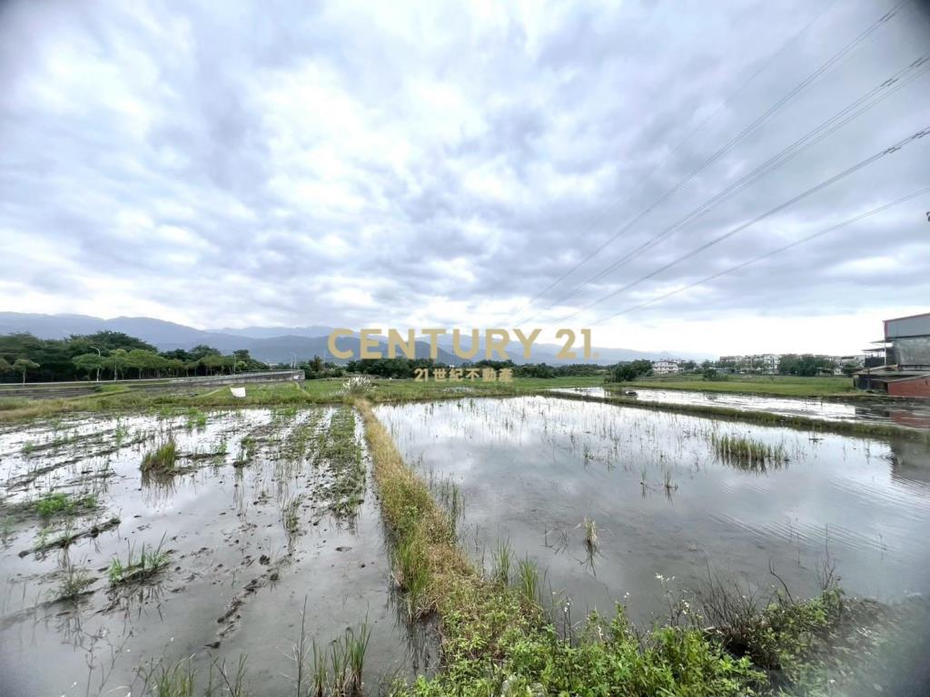 LC153員山持分雙面路八甲區農地