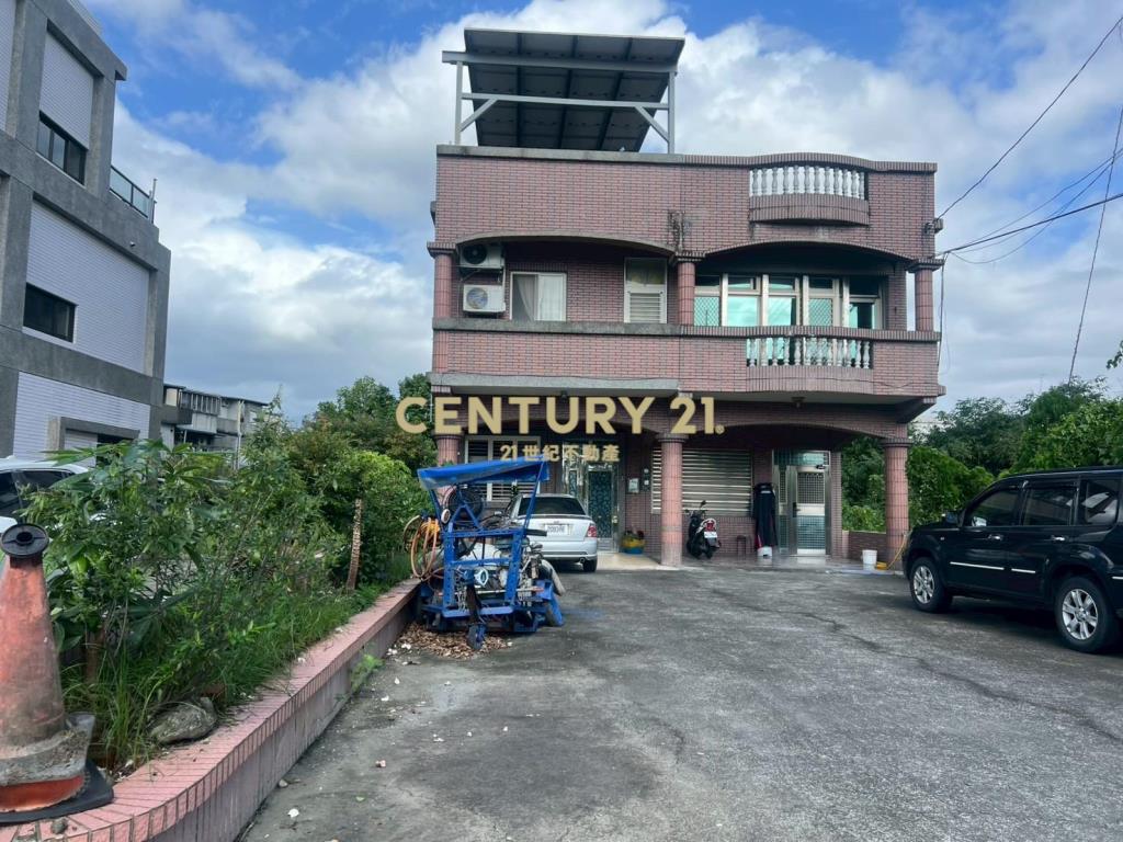 LB122員山雙併大地坪透天