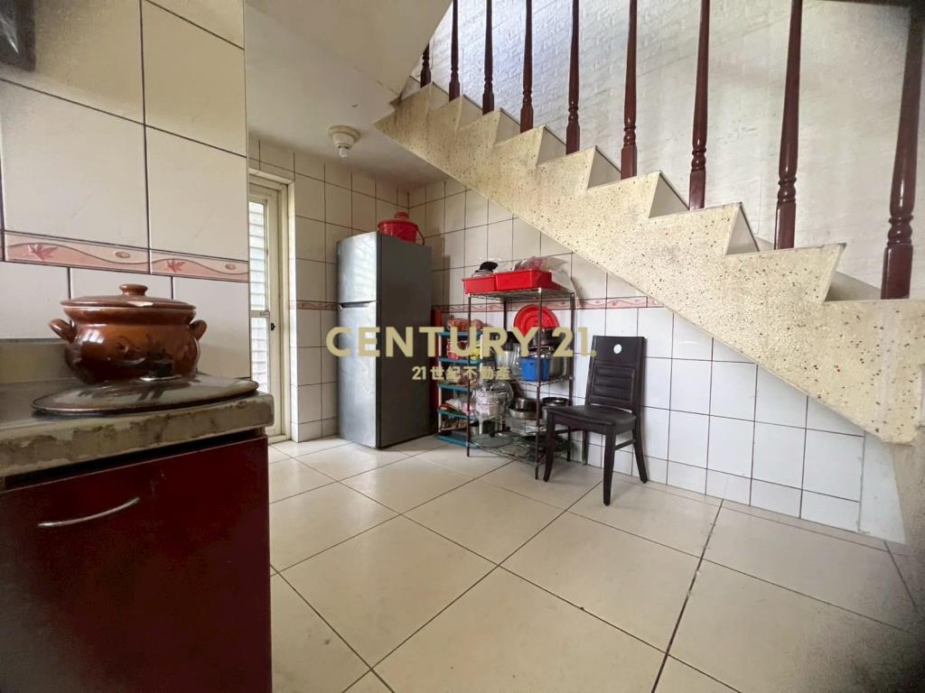 LB122員山雙併大地坪透天