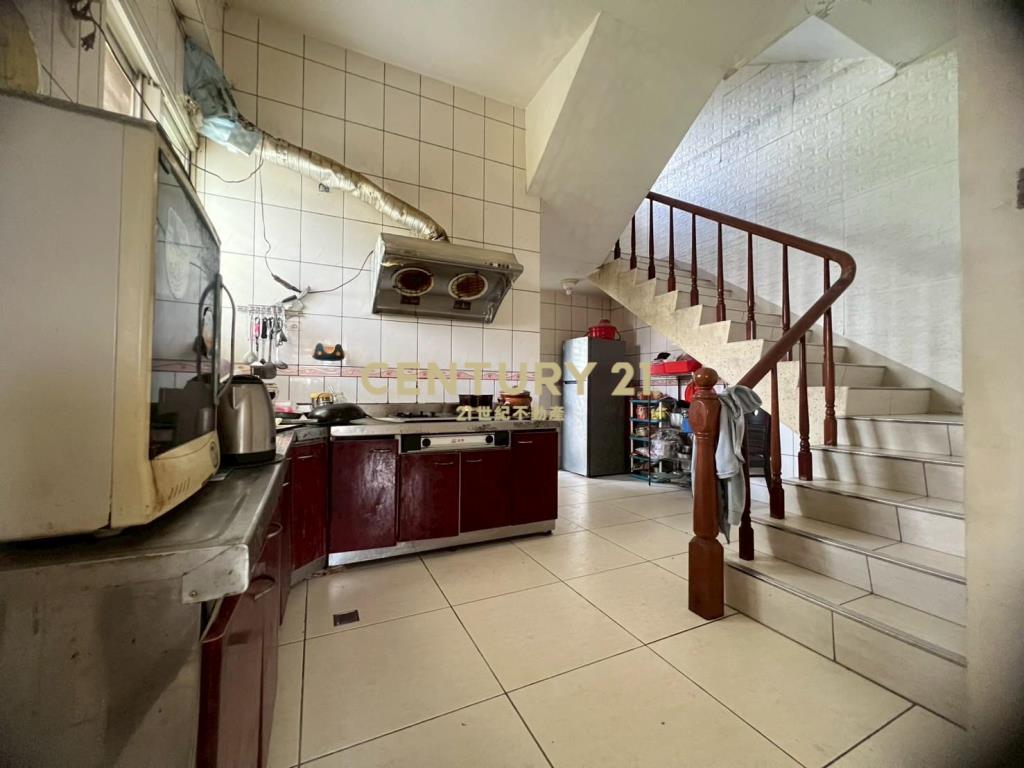 LB122員山雙併大地坪透天