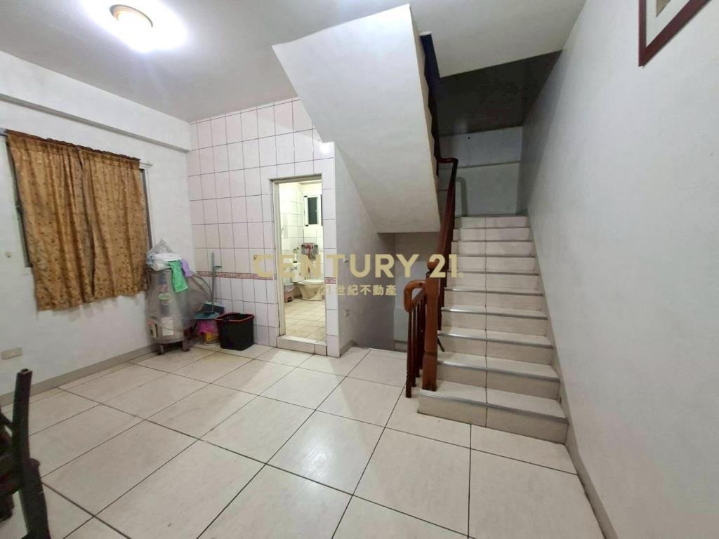 LB122員山雙併大地坪透天