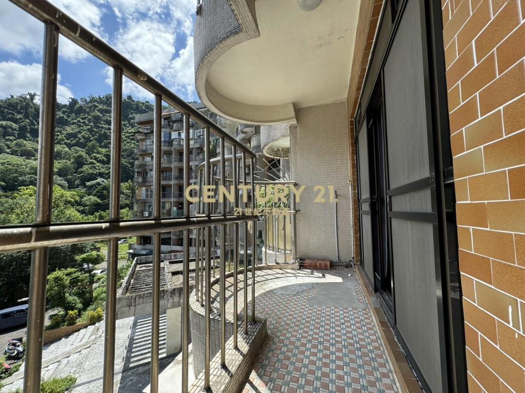 LA135新店景觀優美渡假套房(B)