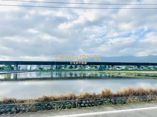 LC156近交流道玉田美農地