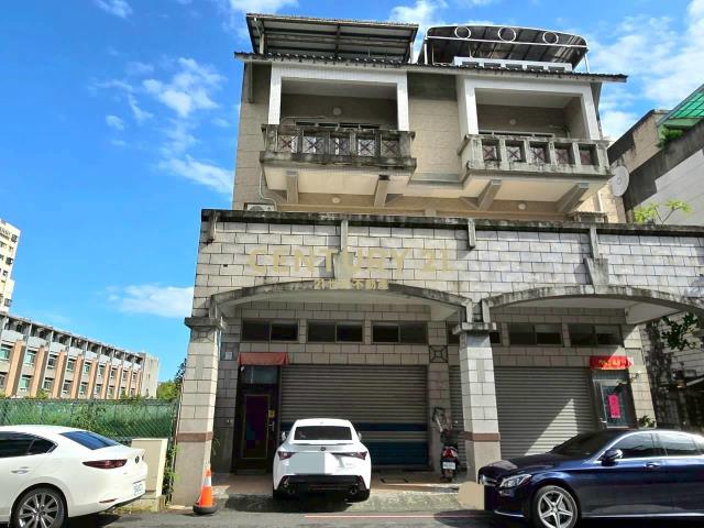 LG030宜商旁雙車位店住