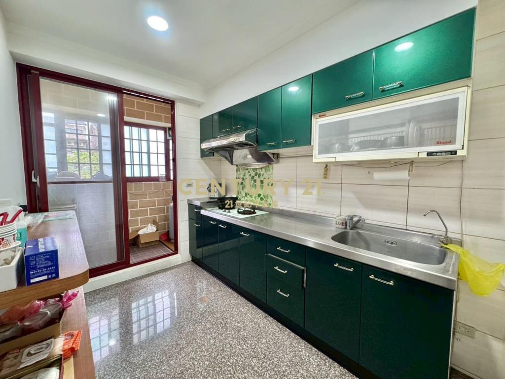 LB128宜蘭縣政花園車庫美墅