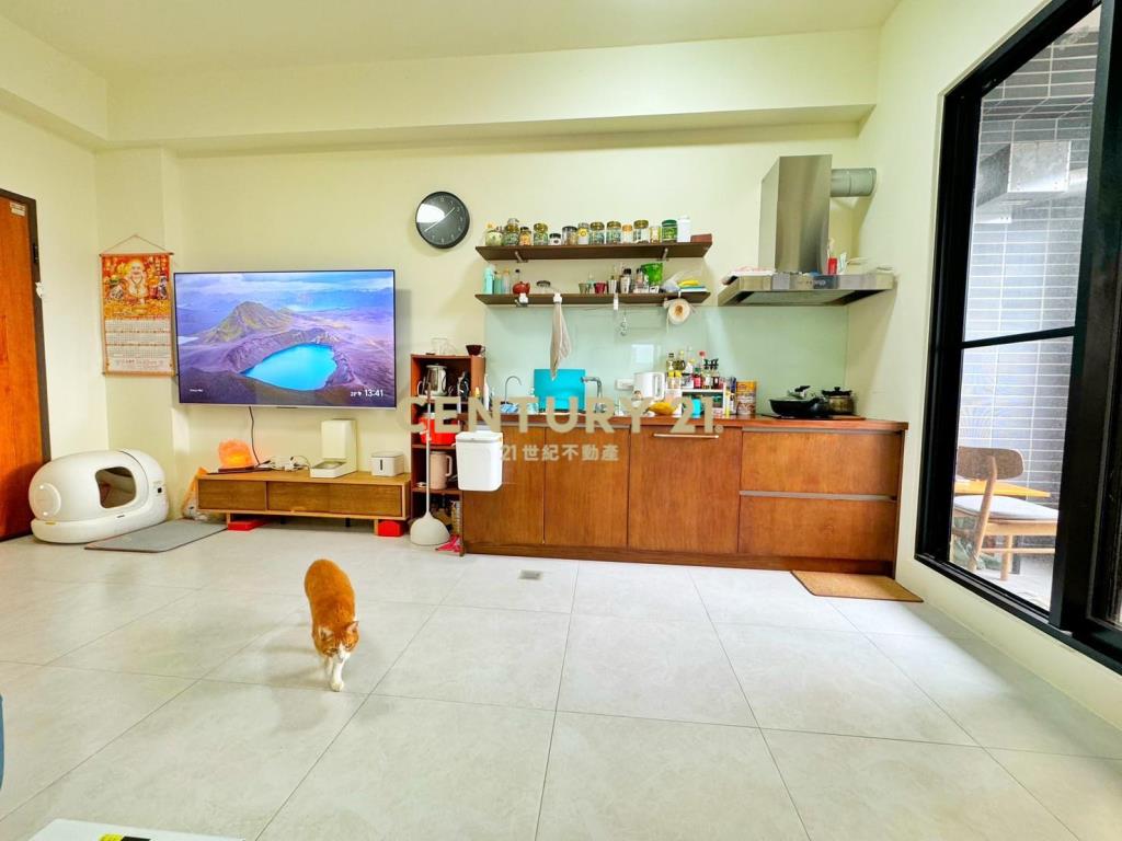 LA140綠堤見晴星光兩房車