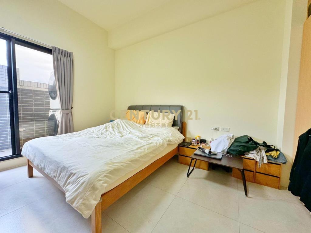 LA140綠堤見晴星光兩房車