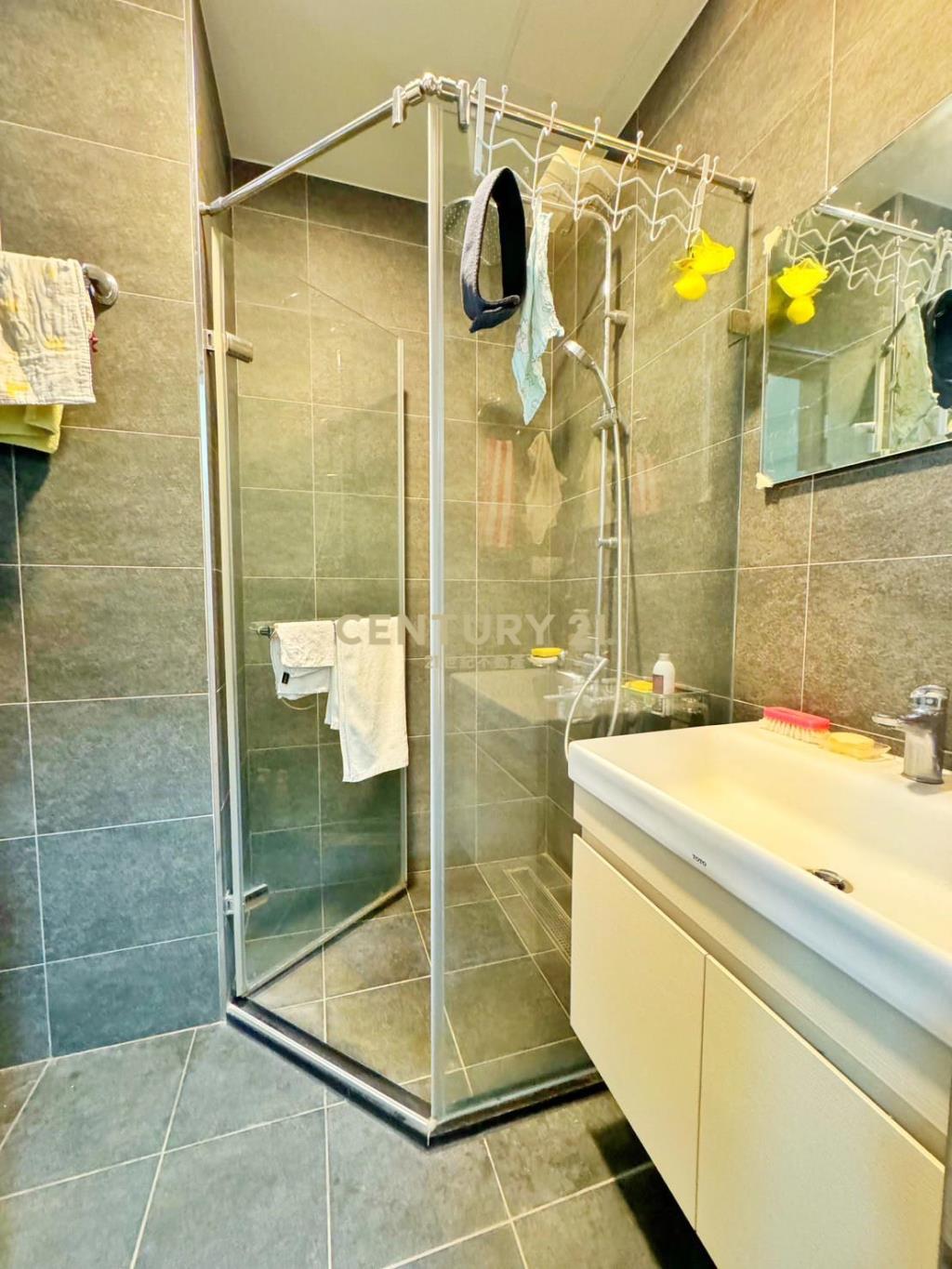 LA140綠堤見晴星光兩房車