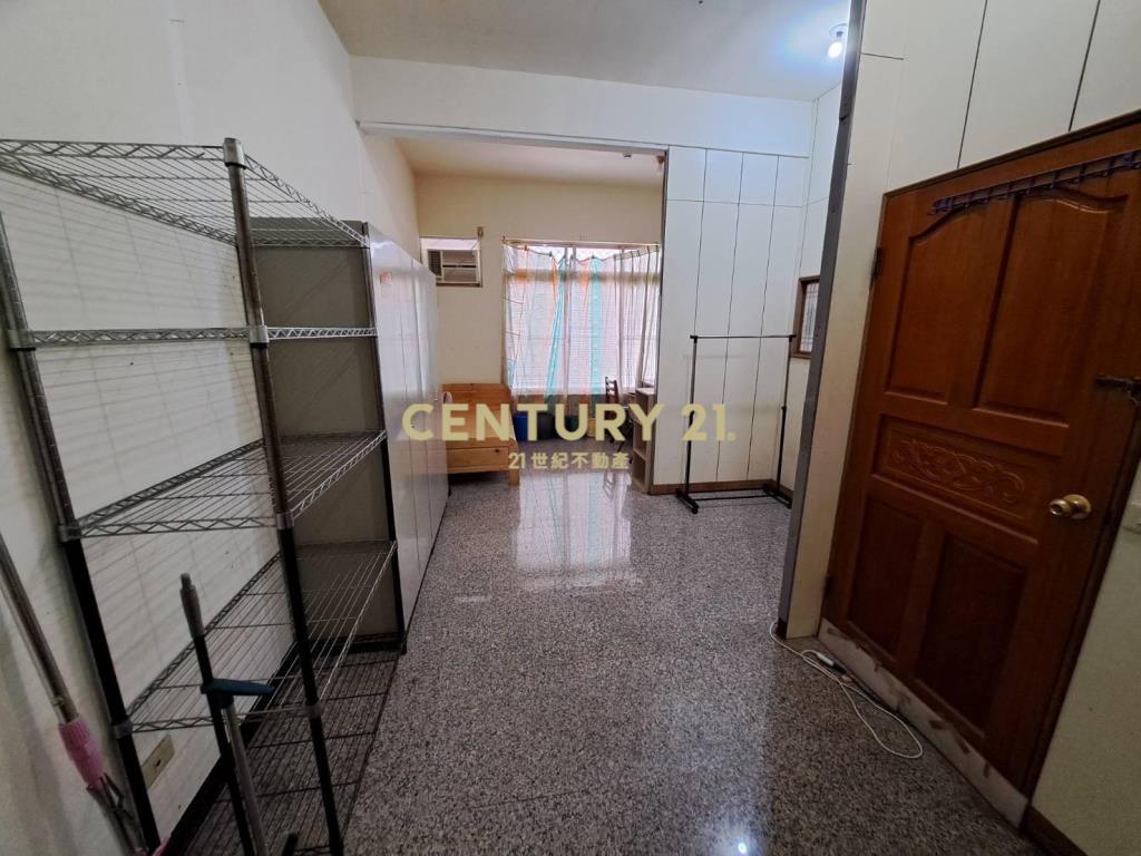 LB130宜大旁收租透天