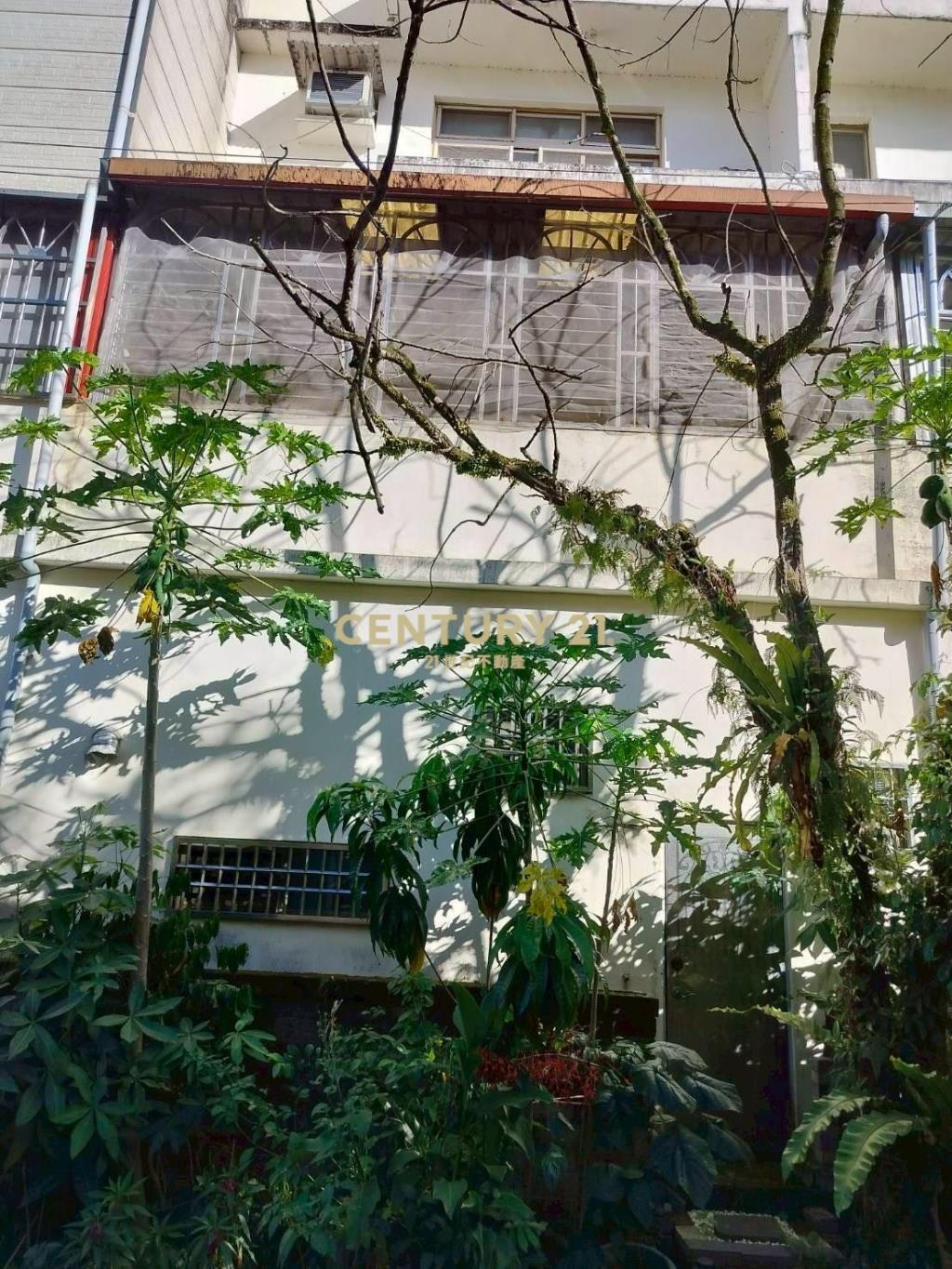 LB130宜大旁收租透天