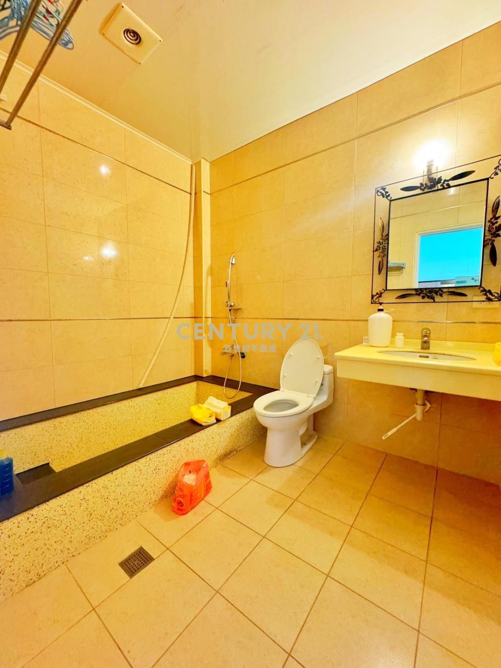 LB132馬賽冷泉世家大坪數美透天