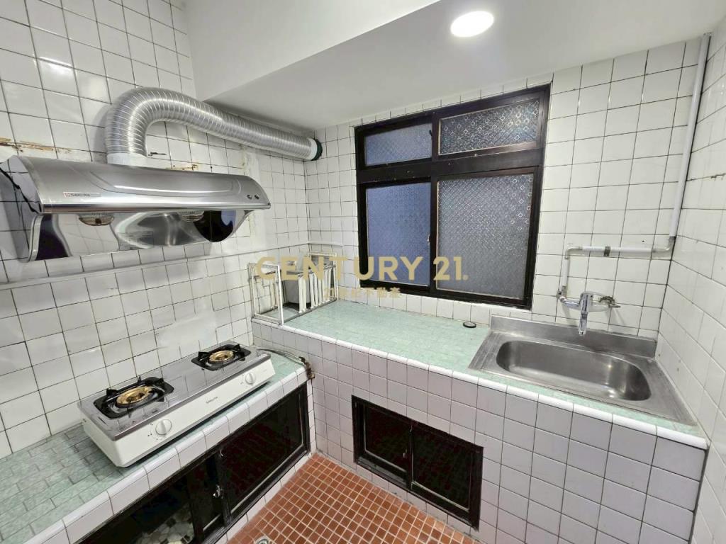 LH034南港三鐵旁大空間美三房(租)