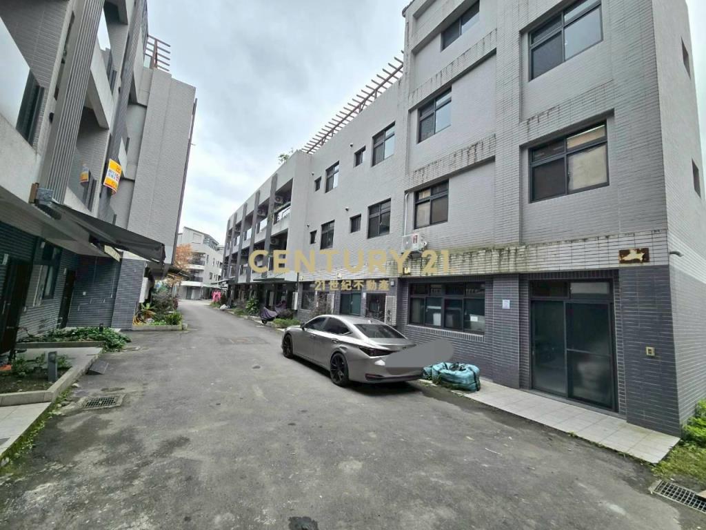 LB133礁溪低總價電梯別墅