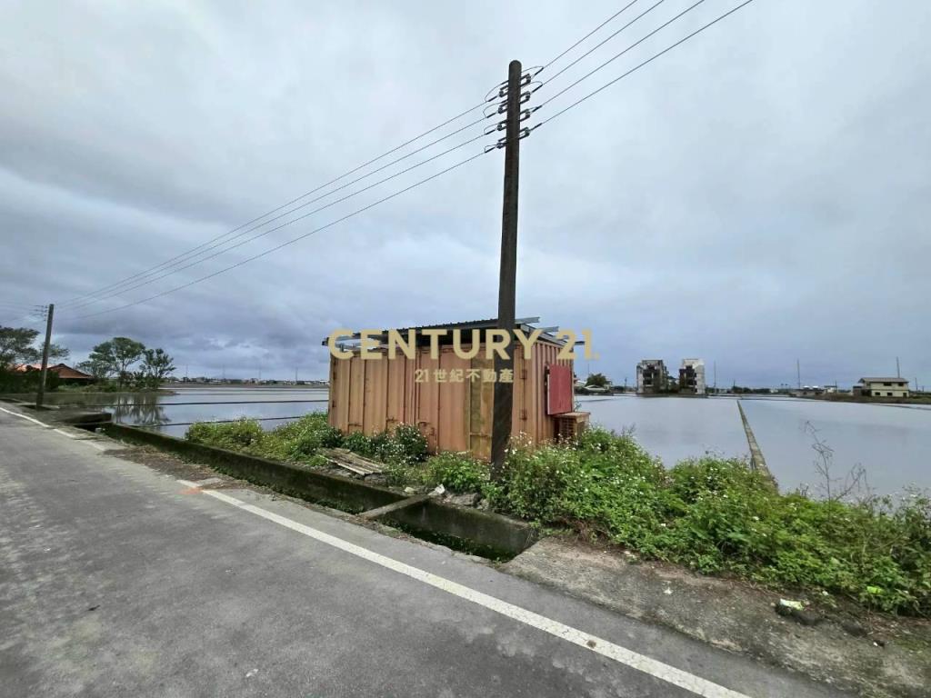 LC163近國五交流道足坪美農地