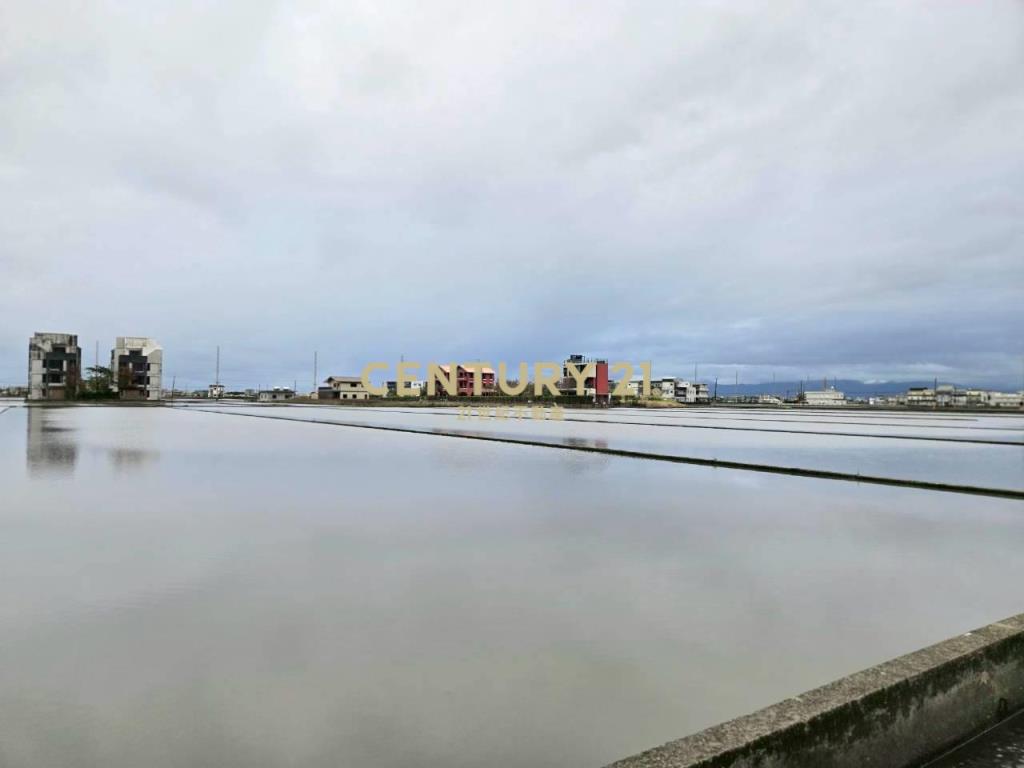 LC163近國五交流道足坪美農地