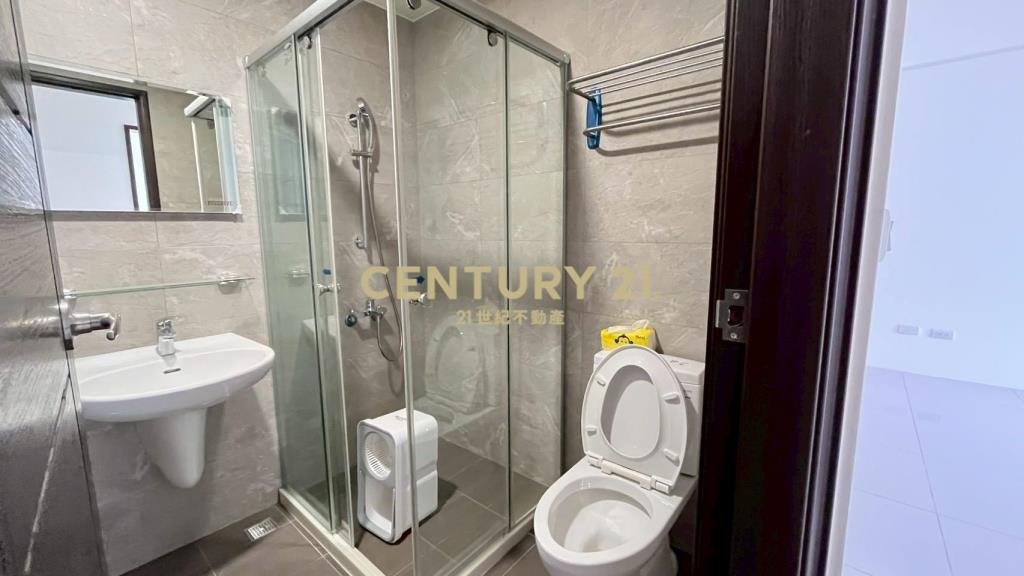 DA958礁溪玉稻愛一樓有空地3房車位華