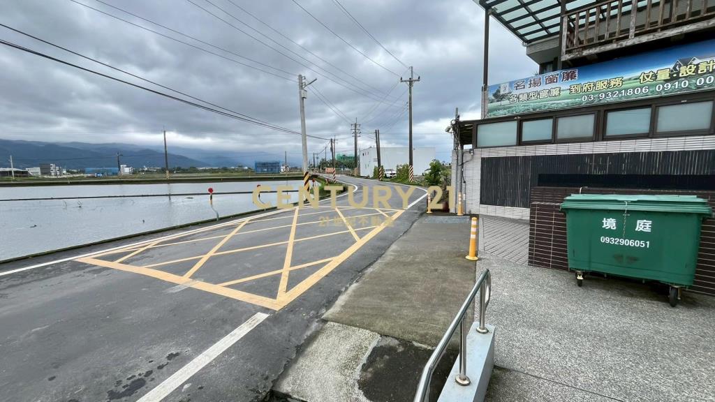 DA958礁溪玉稻愛一樓有空地3房車位華