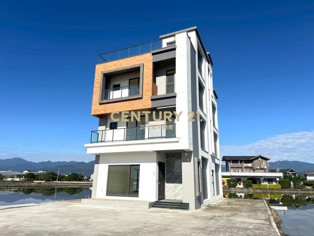 LE042水的故鄉電梯農舍