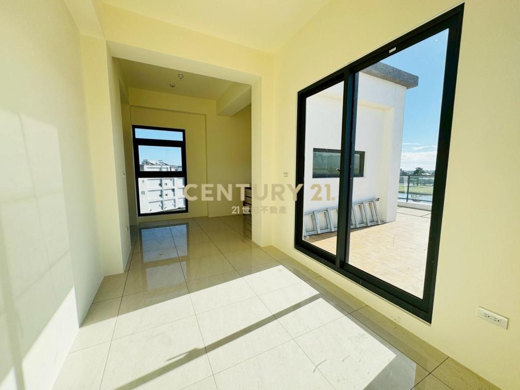 LE042水的故鄉電梯農舍