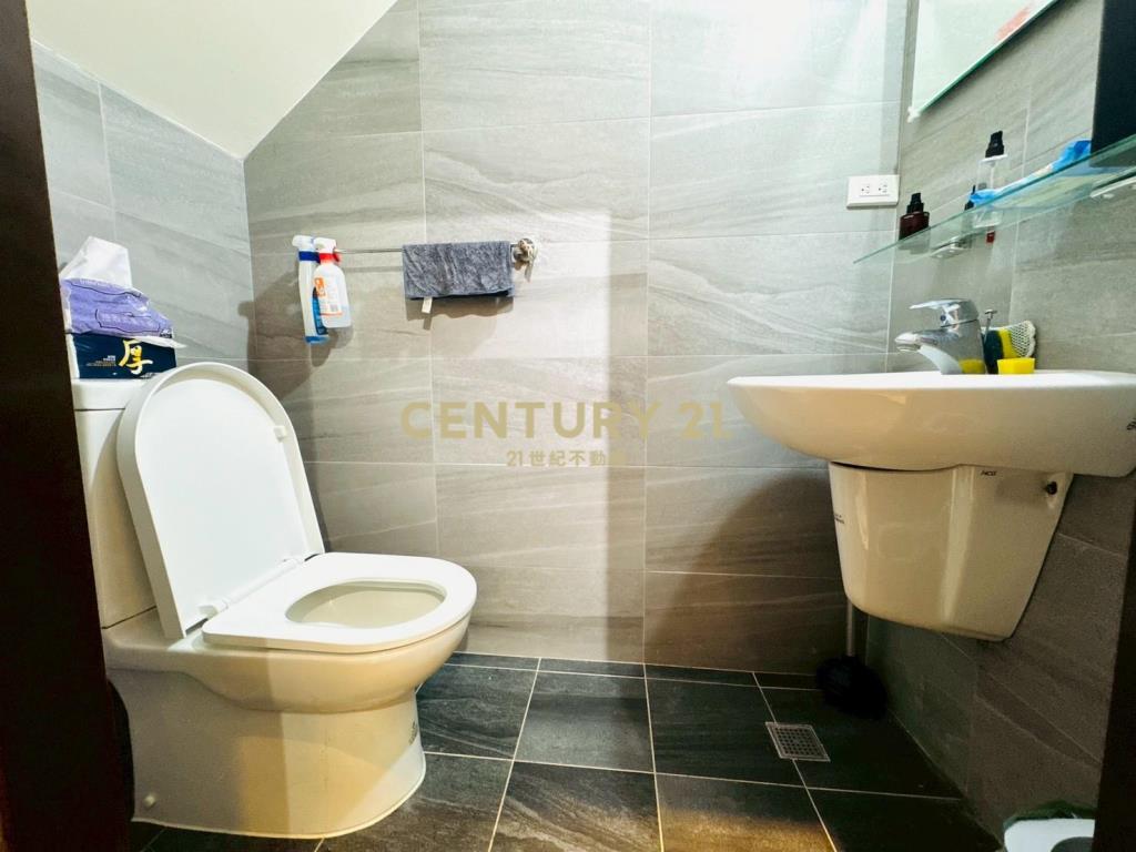 LB138近北門口邉間輕齡美墅