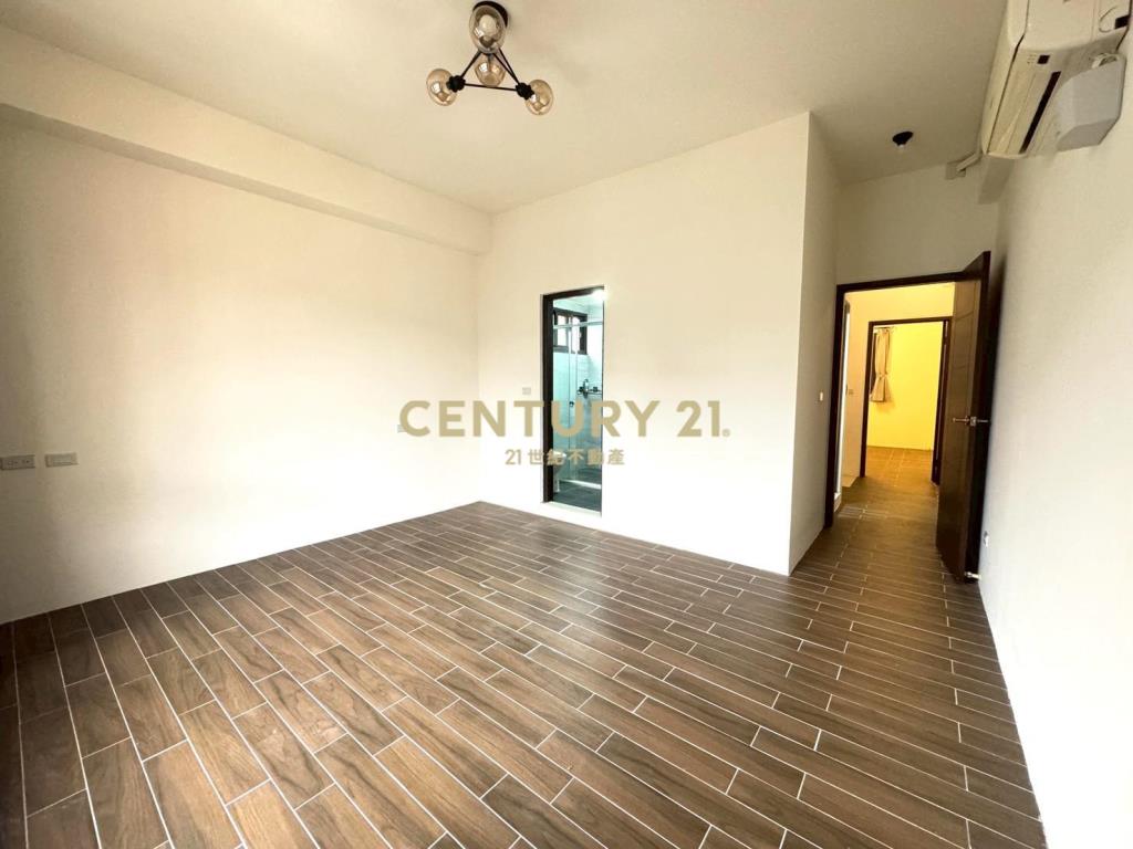 LB138近北門口邉間輕齡美墅