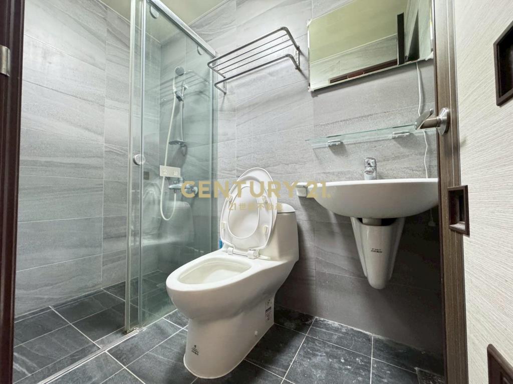 LB138近北門口邉間輕齡美墅