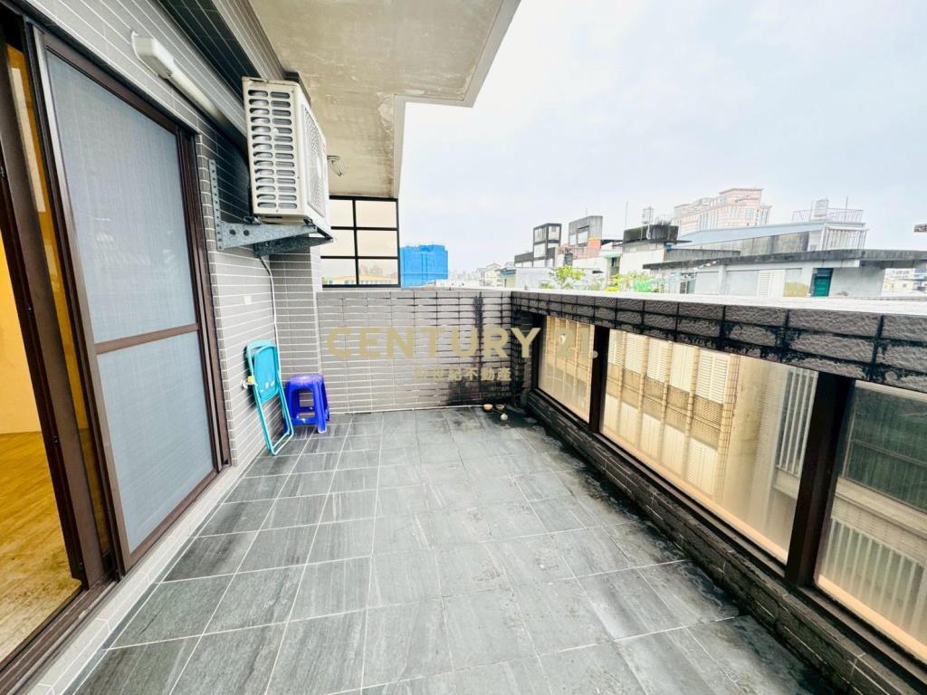 LB138近北門口邉間輕齡美墅