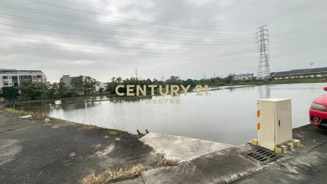 DC535順安大路邊小農地