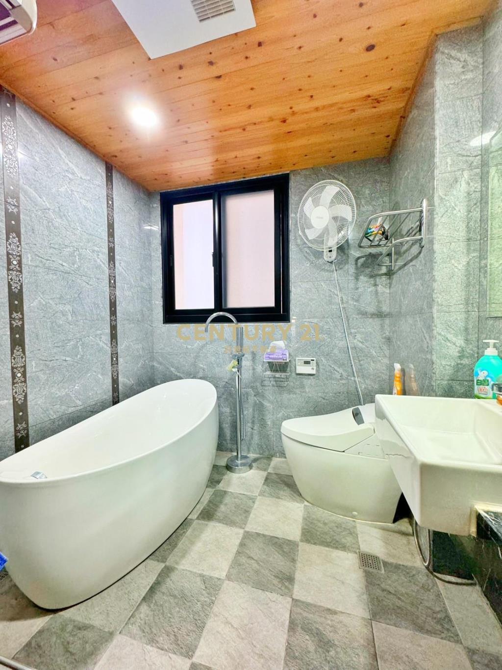 LB140東區童樂家築幸福美居