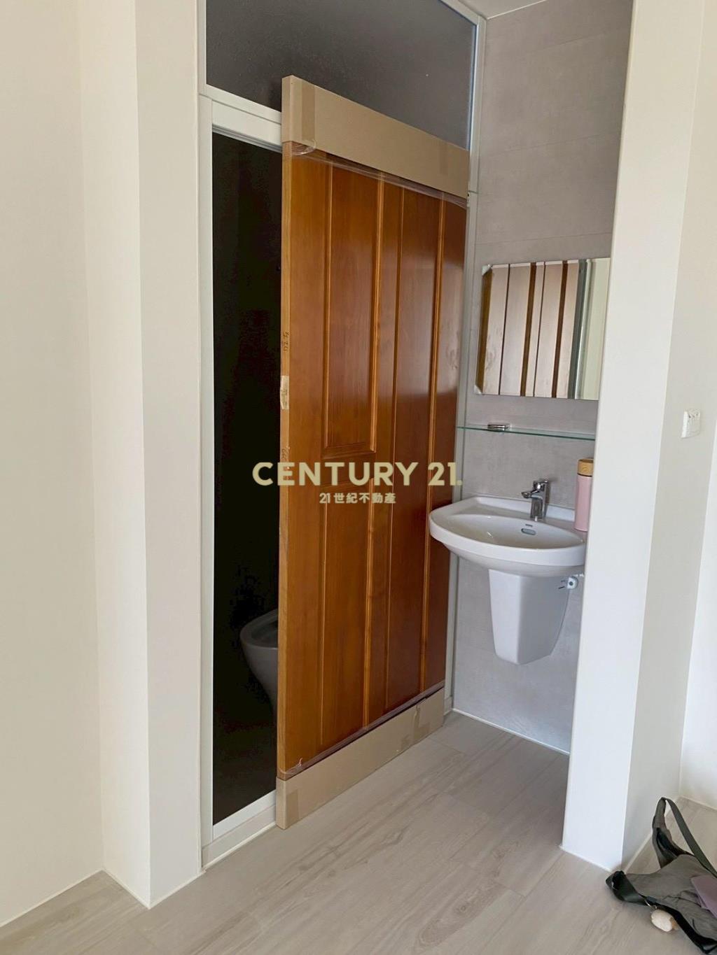 DA962清溝夜市近全新2+1車位美華廈