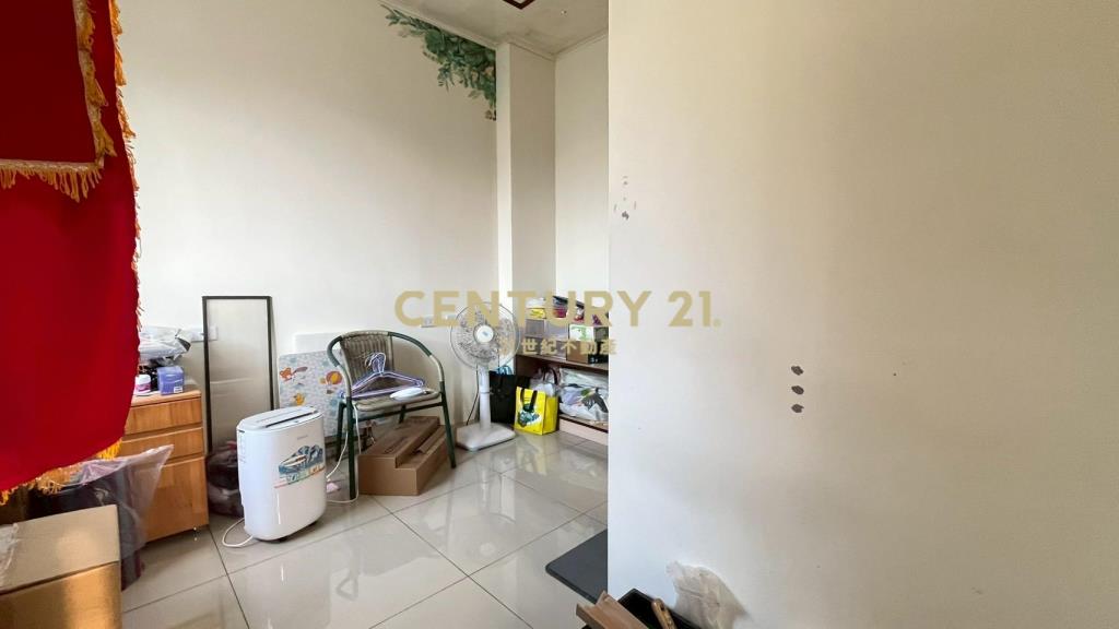 DB421五結邊間太陽能美透天