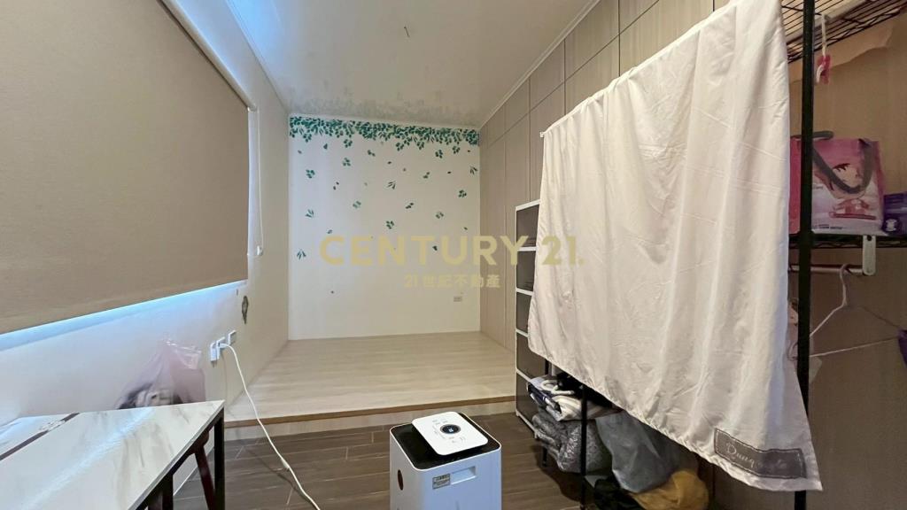 DB421五結邊間太陽能美透天