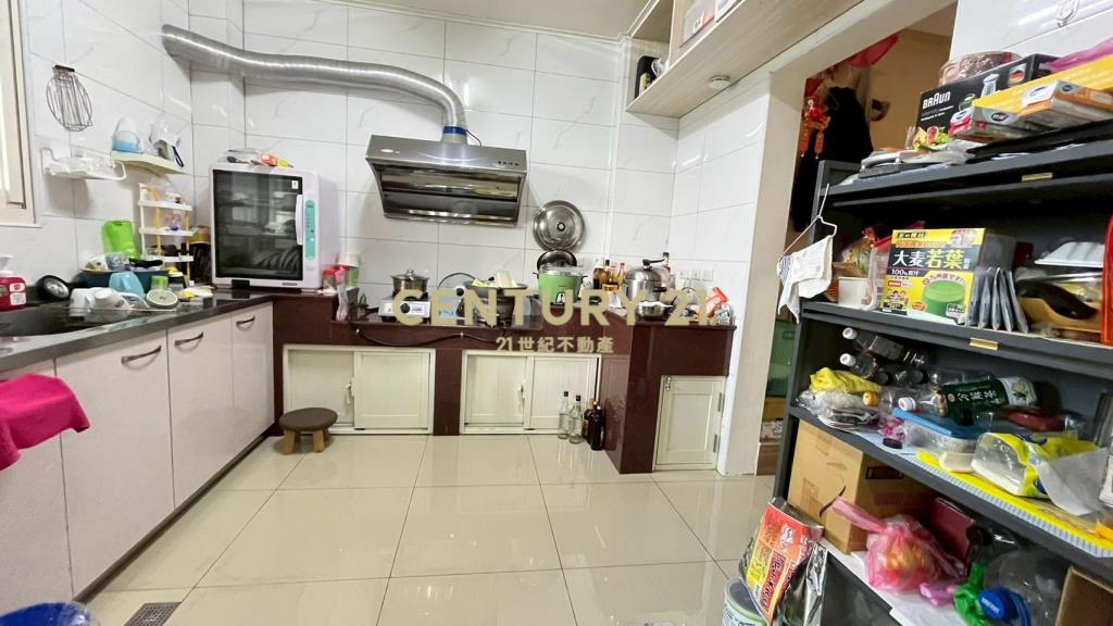 DB421五結邊間太陽能美透天