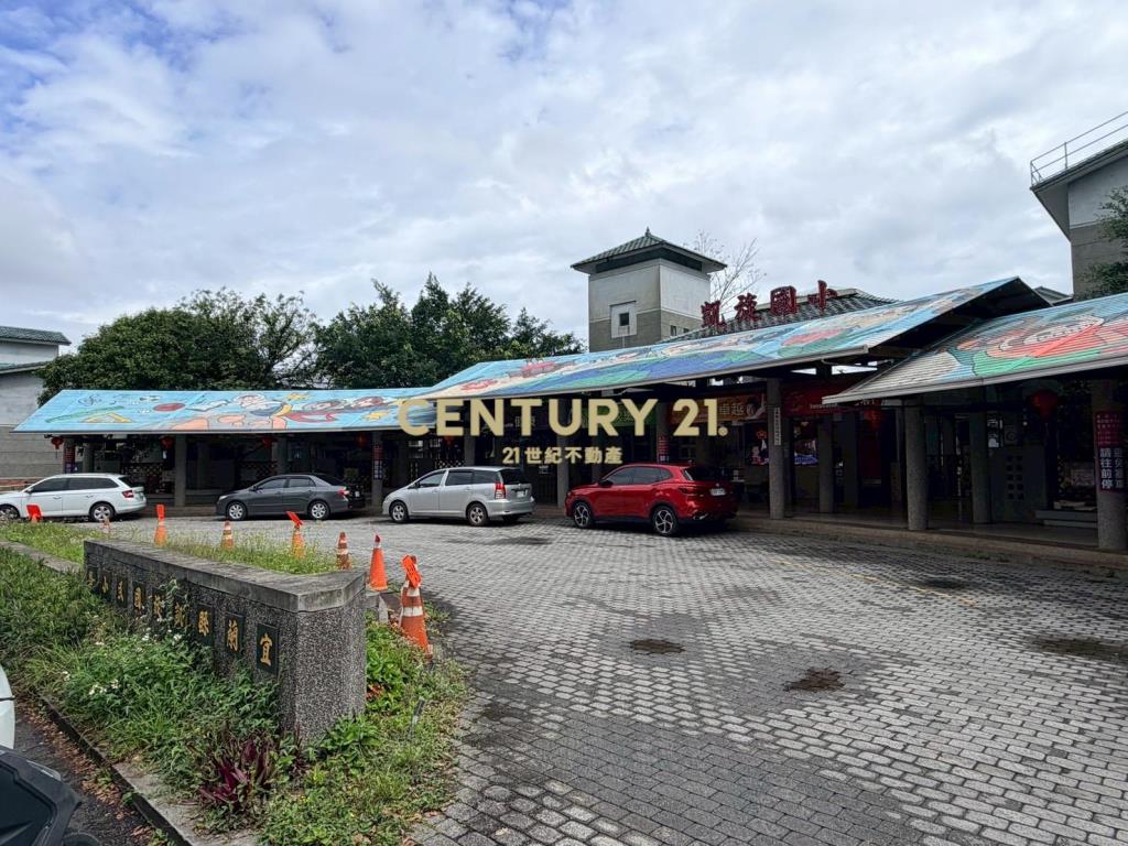 LD039縣政中心雙面路商業建地