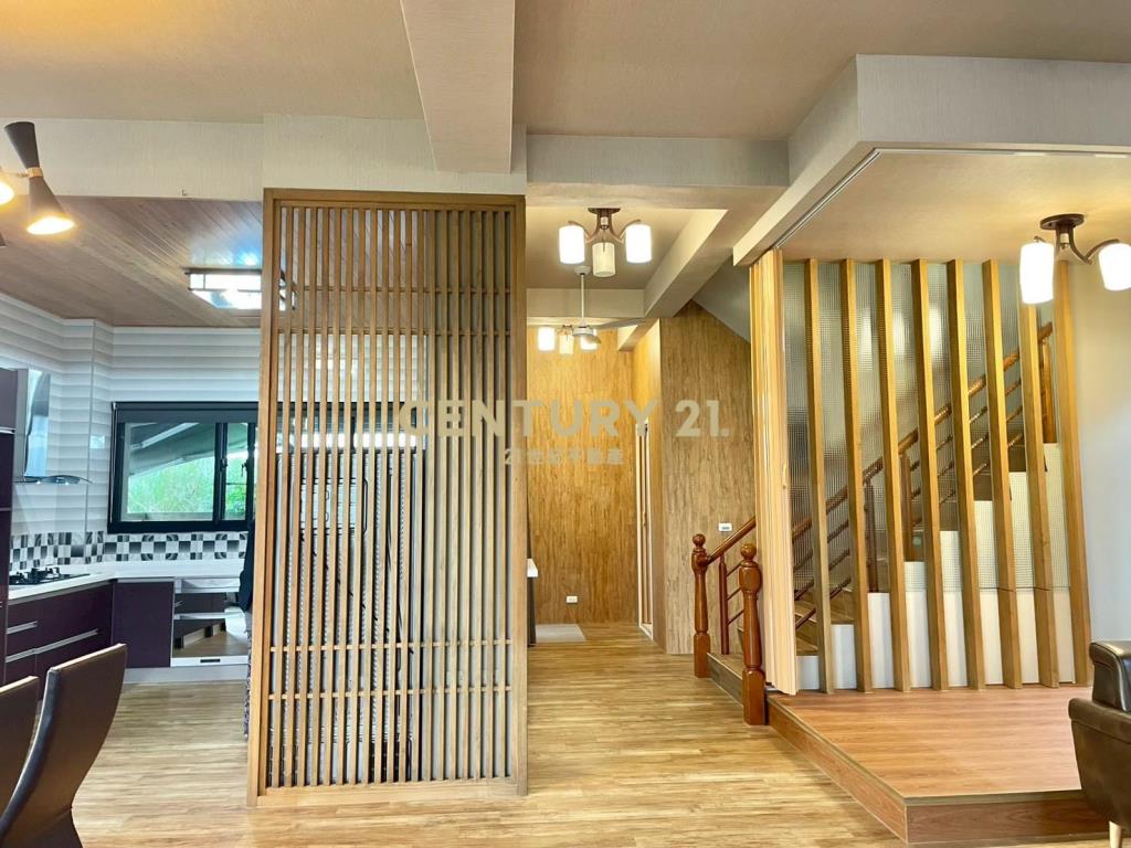 LE043正高鐵特區美農舍